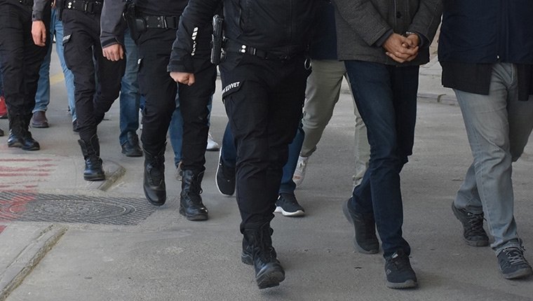Depremde yıkılan binalarda tespit edilen kusurlara ilişkin gözaltı kararları!