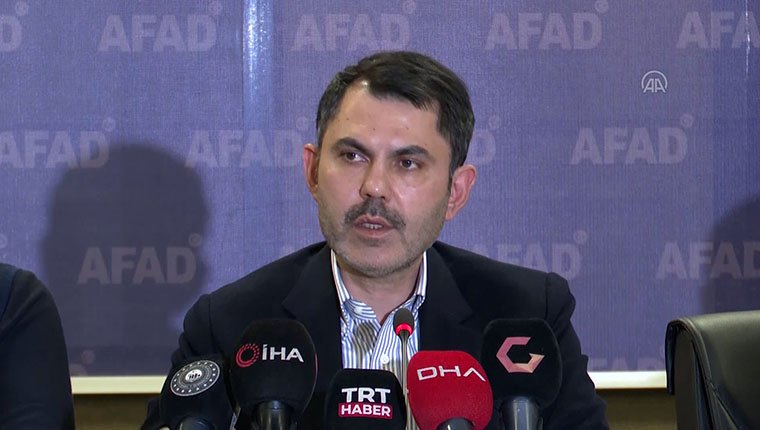 Bakan Kurum: "Depremlerden etkilenen illerde ay sonuna kadar inşaat faaliyetlerini başlatacağız"