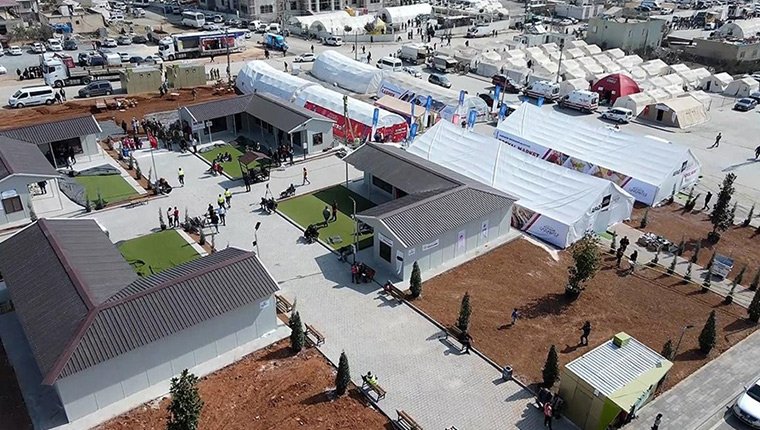 Bakan Kurum'dan birlik mesajı: Yaralarımızı birlikte saracağız