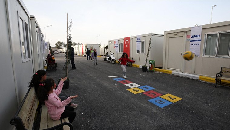Depremden etkilenen illerde 189 konteyner kent oluşturuldu