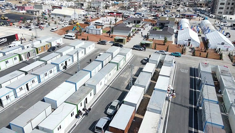 Bakan Kurum, depremlerin 1. ayında devam eden çalışmaları paylaştı