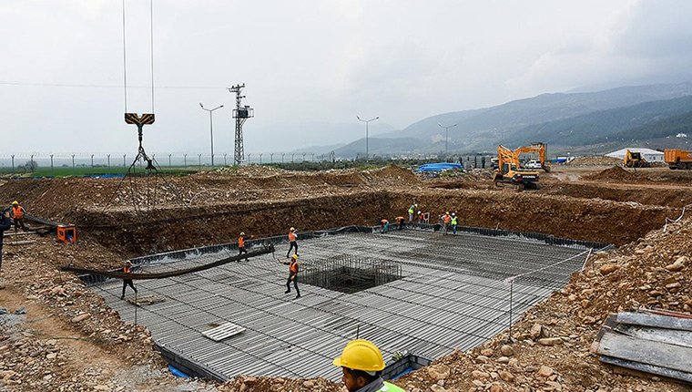 Depremden etkilenen 11 ilde yapılacak konutların temeli bugün atılacak