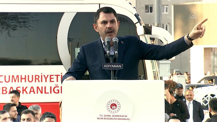 Bakan Kurum: "Sıcacık yuvalarınıza girene kadar bizlere uyumak yoktur"