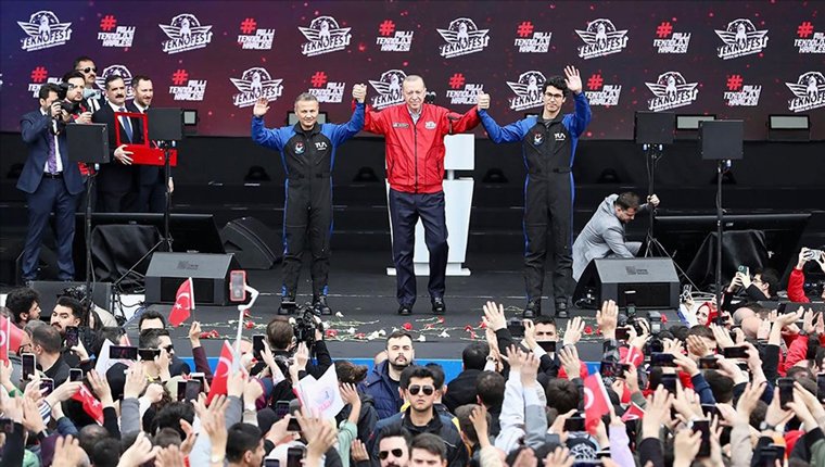 Cumhurbaşkanı Erdoğan Türkiye'nin ilk uzay yolcularını açıkladı!