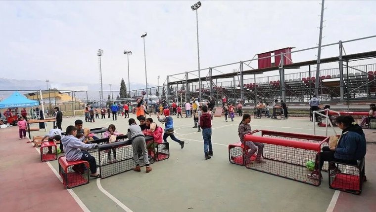 İstanbul Valiliğinden deprem bölgesine dönmek isteyen afetzedelere ilişkin açıklama!