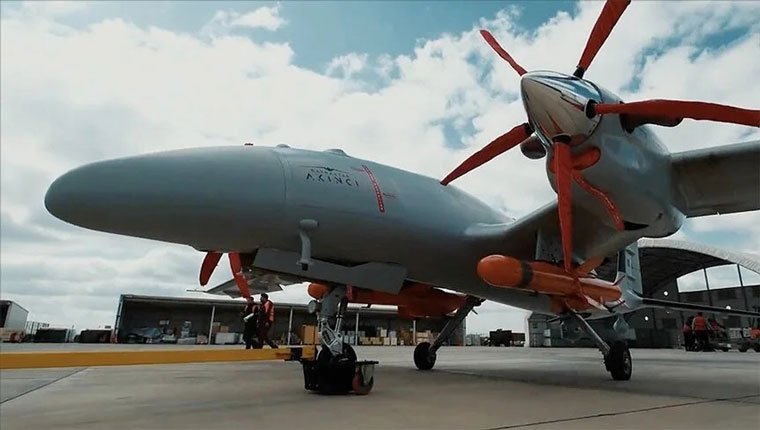 ÇAKIR seyir füzesi hedefi tam isabetle vurdu!