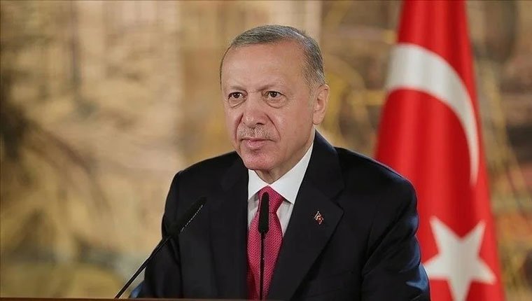 Cumhurbaşkanı Erdoğan'dan depremzedelere "yanınızdayız" mesajı!