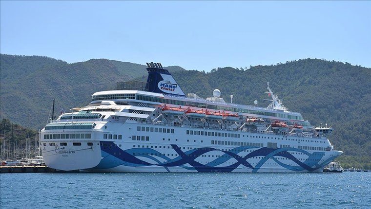"Crown İris'le 1580 turist Marmaris'e geldi