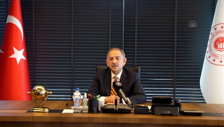 Bakan Özhaseki: "Bizim kaybedecek birkaç saniye bile vaktimiz yok"