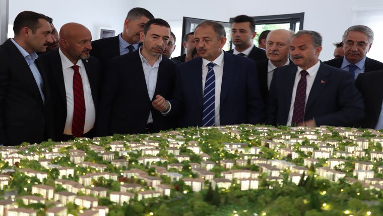 Bakan Özhaseki, Adıyaman'daki koordinasyon toplantısına katıldı!