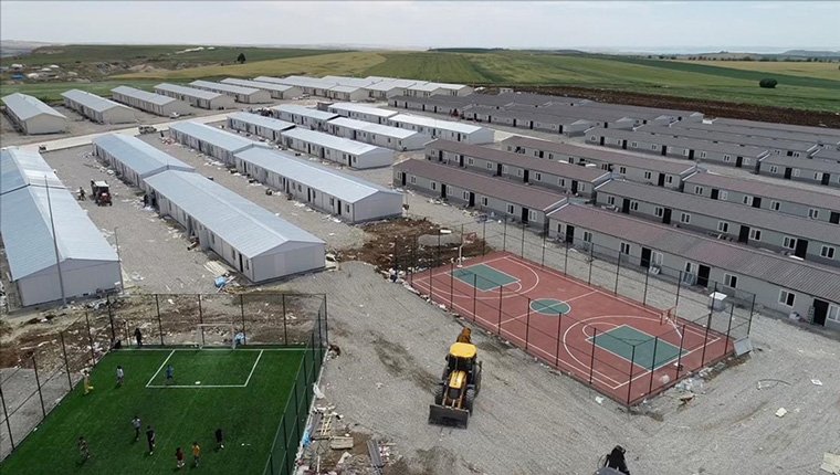 Adıyaman'da 2 bin 500 prefabrik konutun yapımı tamamlandı!