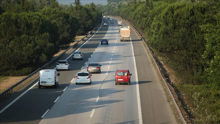 Sakarya, Düzce ve Bolu’da otoyoldaki bayram trafiği normale döndü!