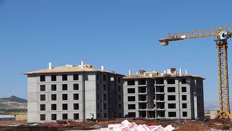 Kahramanmaraş'ta 112 bin 414 deprem konutu yapılacak!