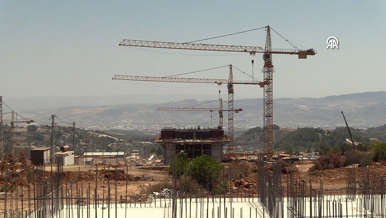 Hatay'da 30 bin 749 kalıcı deprem konutunun inşa çalışmaları sürüyor