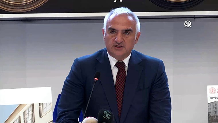 Bakan Ersoy, Hatay'daki tarihi yapılarla ilgili yapılacak çalışmaları anlattı