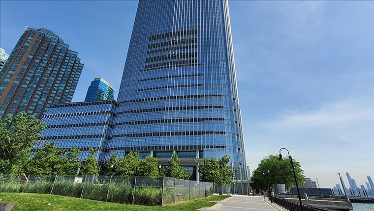 Politika faizindeki hızlı normalleşme TL'de kazancı geri döndürüyor!