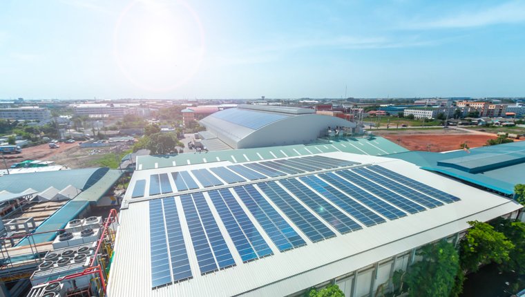 Solar Çatı Paneli” çatılarda maksimum koruma sağlıyor!