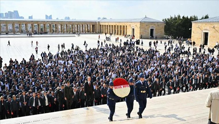 Betek Boya 1350 çalışanı ile Anıtkabir'i ziyaret etti!!!