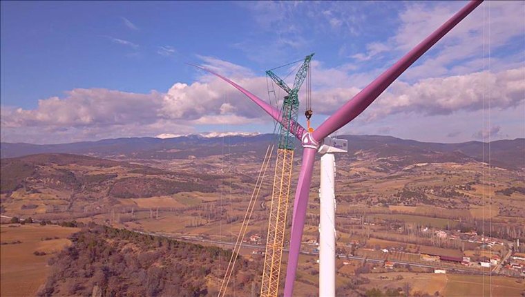 Aydem Uşak'ta rüzgar enerjisi kurulu gücünü iki katına çıkardı!