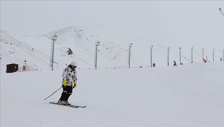 Palandöken'de bu yıl 2,5 milyon ziyaretçi hedefleniyor!