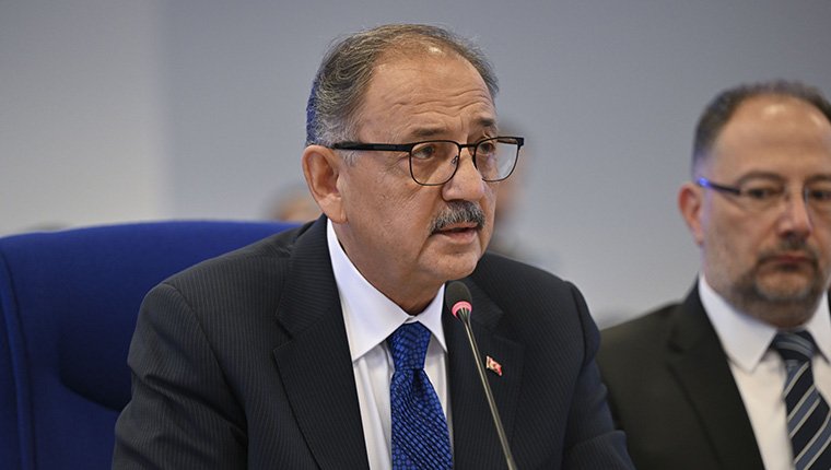 Bakan Özhaseki: "Ülke geneli 2 milyon, İstanbul'da 600 bin birimin acil dönüşmesi gerekiyor"