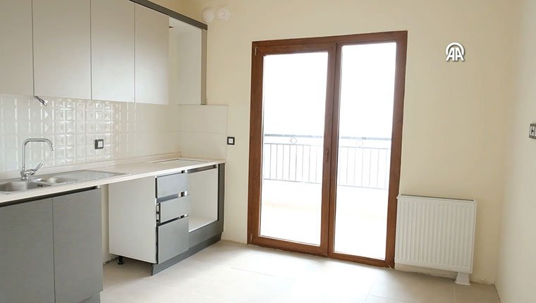 Kilis'te inşa edilen deprem konutlarının örnek dairesi görüntülendi!