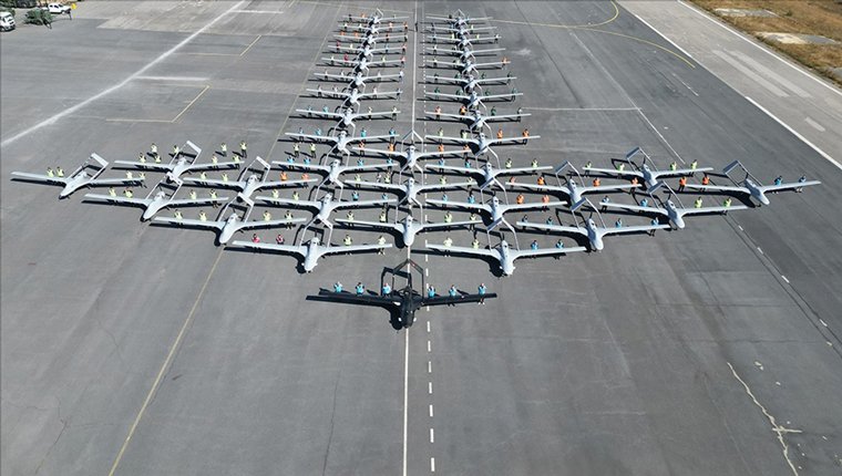 Bayraktar TB2 750 bin uçuş saatini tamamladı!