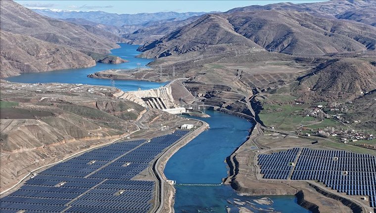 Bingöl'de su ve güneşten 3 milyar kilovatsaat elektrik üretildi!