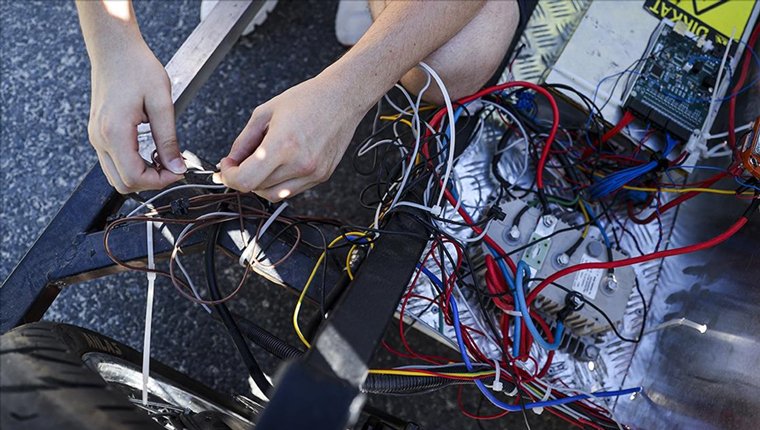 Enerjinin Yıldızları projesi ile elektrik dağıtım sektörüne yıldız yağdı!