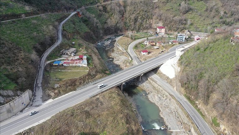 Dereli yolu ulaşım süresini yarıya düşürdü!