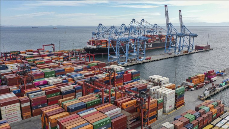 Hizmet ihracatında ilk defa 100 milyar dolar rakamına erişildi!