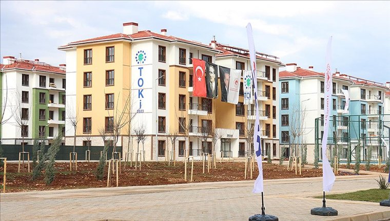 Adıyaman'daki depremzedeler afet konutlarına yerleşiyor!