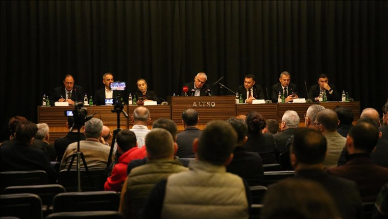 2028'de turist sayısında hedef ilk 3'e girmek!