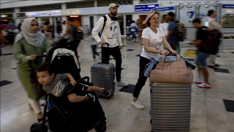 TAV Havalimanları ilk çeyrekte 17,1 milyon yolcuya hizmet verdi!