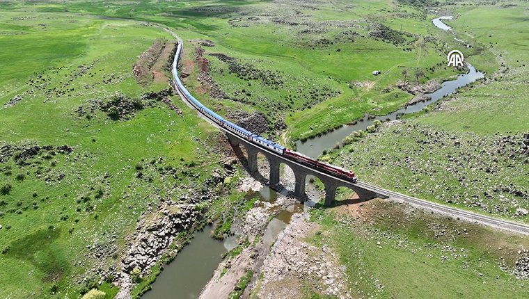  Türkiye'nin yeni turistik treni "Mezopotamya Ekspresi"