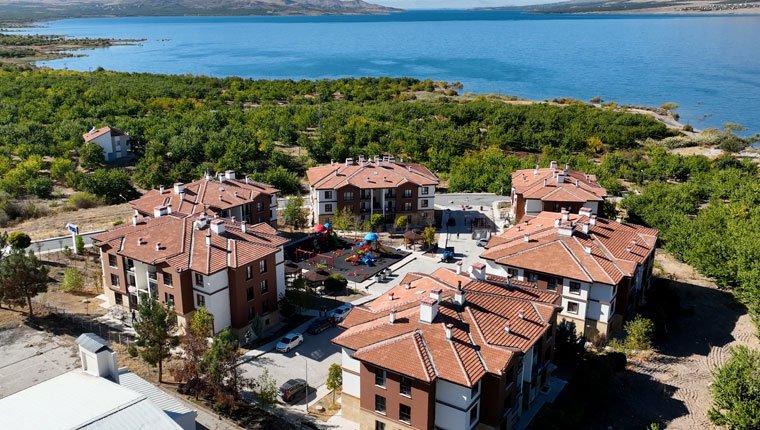 Bakan Kurum: “TOKİ ile Malatya Kale’de kale gibi konutlar yaptık”