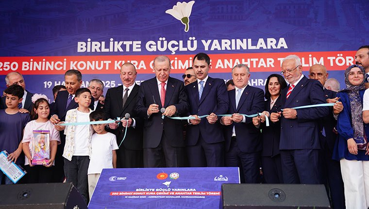 Deprem bölgesinde 250 bininci konut teslim edildi