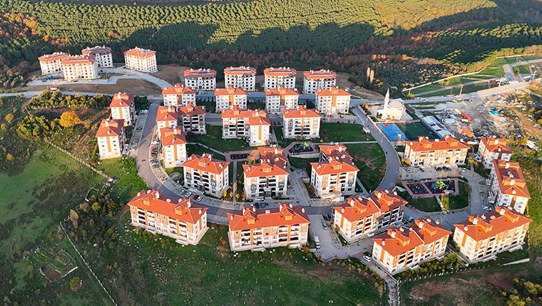 Orhangazi'de hak sahipleri evlerine kavuştu