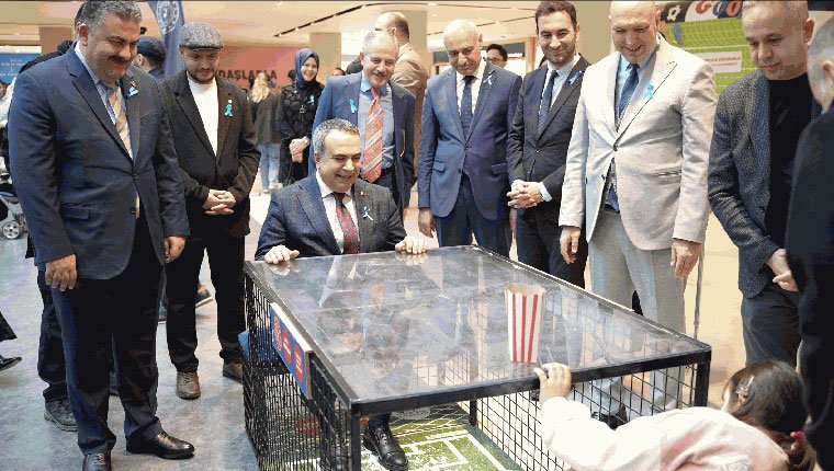 V Metroway AVM’de Dünya Otizm Farkındalık Günü’ne özel anlamlı etkinlik