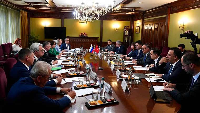 Bakan Kurum’dan Rusya’da COP31 diplomasisi