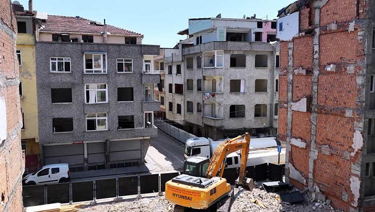 Zeytinburnu sokaklarında yarısı bizden etkisi