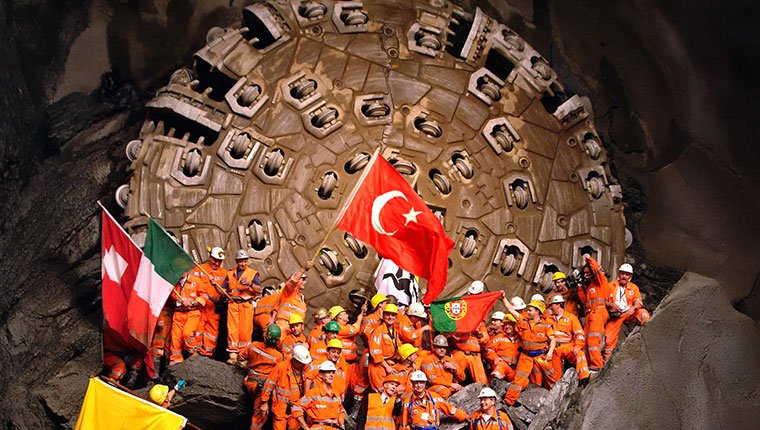 Rönesans 11 yıldır dünyanın ilk 50 müteahhidi arasında