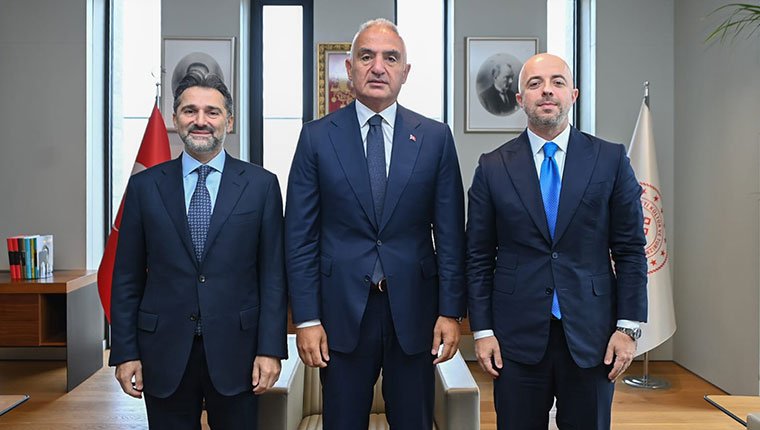 Bakan Ersoy ve THY yönetiminden turizm zirvesi