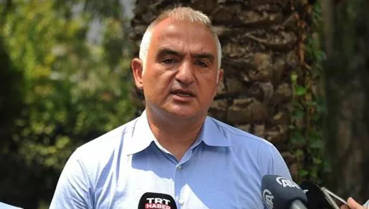 Bakan Ersoy'dan yangın sonrası rezervasyon açıklaması!