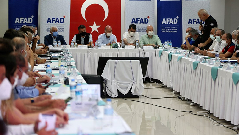 "Dünya tarihinde en büyük afetle karşı karşıya kaldık"