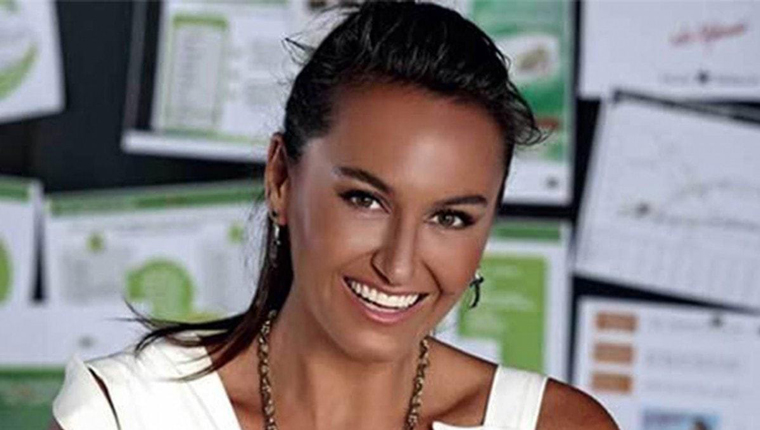 Eda Taşpınar, Çeşme'deki villasını 19.8 milyon TL'ye satıyor!