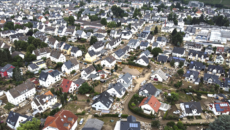Almanya, sel sonrası afetzedelerin yarasını saramadı!
