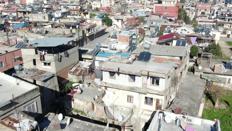 Mersin Akdeniz'de kentsel dönüşümü TOKİ yapacak!