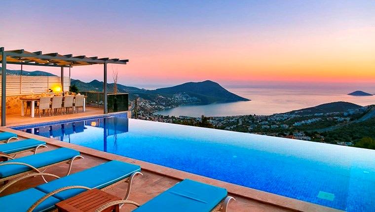 Kaş ve Kalkan’da kiralık villalarda talep patlaması!