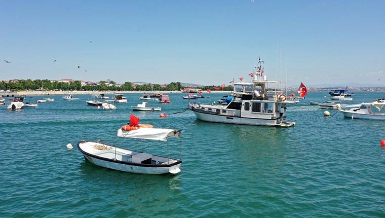 Tuzla'da müsilaj temizleme çalışmaları sonuç veriyor